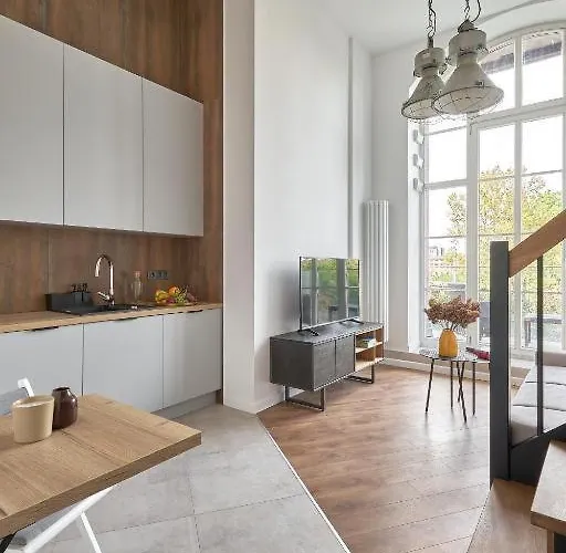 Bulwar Staromiejski Jana Pawla Ii 11 브로츠와프