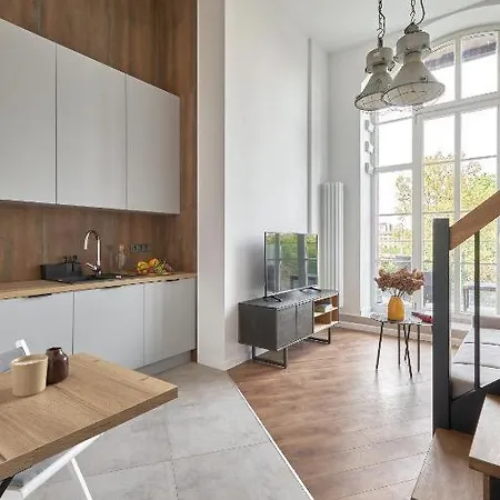 Bulwar Staromiejski Jana Pawla Ii 11 ヴロツワフ